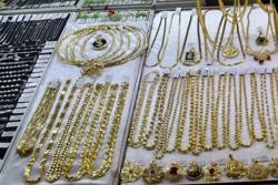 Giá vàng hôm nay, 10-1: Tiếp nối đà giảm