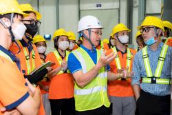 Ngành nào "hút" người trong năm 2024?