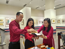 Giới thiệu văn hóa của người Việt xưa qua Triển lãm “Tranh dân gian Việt Nam”