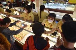 Giá vàng hôm nay, 24-1: Tiếp tục giảm