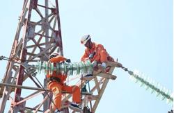 Bộ Công Thương đề xuất tiếp tục tăng giá điện