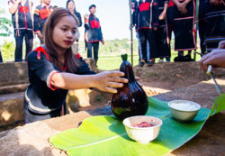 Nét đẹp trong lễ cúng bến nước của người Êđê