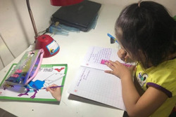 Có nên giao bài tập Tết?