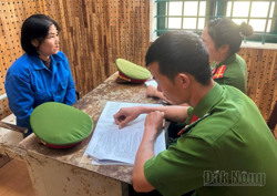 Cảnh báo sập bẫy “tín dụng đen” dịp tết