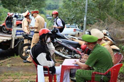 Tai họa khi giao xe cho người chưa đủ tuổi