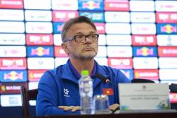 HLV tuyển Việt Nam nói gì trước ngày sang Qatar dự Asian Cup 2023?