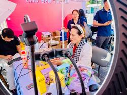 Bán lẻ trực tuyến thắng thế