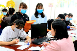 Tăng học phí đại học: Để không ai bị bỏ lại phía sau