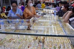 Ngược dòng thế giới, giá vàng SJC có diễn biến bất ngờ