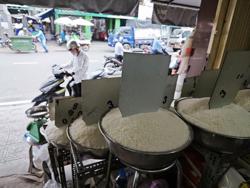 Ấn Độ bỏ giá sàn xuất khẩu, gạo Việt Nam có bị tác động?