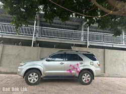 Xịt sơn phá hoại ô tô: Chớ cả giận mất khôn!