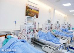 Nan giải “bài toán” thiếu máy chạy thận nhân tạo