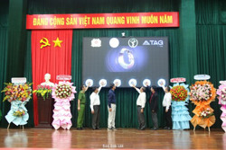 Triển khai mô hình khám chữa bệnh sử dụng sinh trắc học, Kiosk tự phục vụ