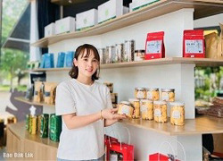 Sức trẻ cống hiến cho quê hương