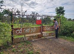 Hoãn cưỡng chế các công trình ở sân golf trái phép của vợ 1 giám đốc do... có chó dữ