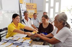 Từ 1-7-2025, những trường hợp vừa được lãnh lương hưu vừa được hưởng trợ cấp một lần