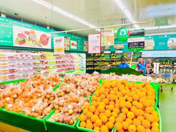 Dồi dào hàng hóa cung ứng dịp cuối năm