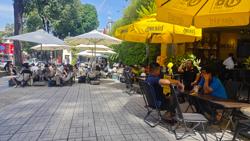 Mở quán cà phê: Cuộc chiến khó lường