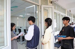 Tăng kỳ thi riêng, tăng áp lực cho thí sinh?