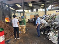 Truy quét hàng giả cuối năm