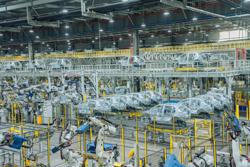 Doanh nghiệp lãi lớn, kỳ vọng cuối năm