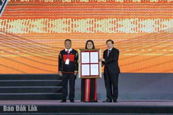 “Sưu tập mũi khoan đá Thác Hai” được công nhận là Bảo vật quốc gia