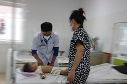 Theo dõi chặt chẽ diễn biễn tình hình dịch sởi trên địa bàn