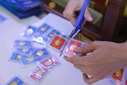 Giá vàng hôm nay 25-11: Vừa mở cửa đã rớt rất mạnh