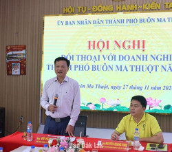 UBND TP. Buôn Ma Thuột đối thoại với doanh nghiệp