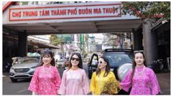 Du lịch với… chợ!