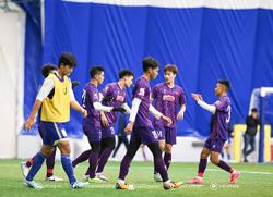 Khởi đầu suôn sẻ của tuyển Việt Nam