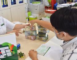 Lãi suất tốt, doanh nghiệp được "o bế"