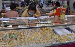 Giá vàng hôm nay 4-11: Biến động bất ngờ ngay trước thềm bầu cử Mỹ