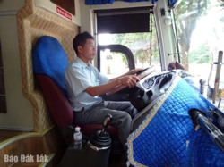 Giữ tỉnh táo khi lái xe đường dài