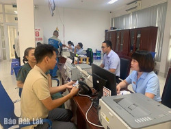 Triển khai Chiến dịch cao điểm 60 ngày đêm "Nâng cao hiệu quả sử dụng dịch vụ công”