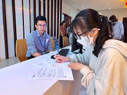 Cân nhắc trước các kỳ thi đầu vào đại học tràn lan