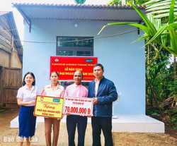 Huy động nhiều nguồn lực tiếp sức cho hộ nghèo