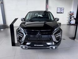 Thị trường ô tô bứt phá mạnh mẽ, lượng xe bán ra tăng đột biến