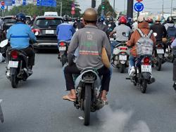 Kiểm định khí thải của xe: Cần lộ trình hợp lý kết hợp nhiều biện pháp hỗ trợ