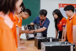 Đề xuất miễn, giảm học phí cho sinh viên ngành bán dẫn