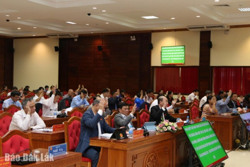 Hỗ trợ cán bộ, công chức, viên chức dôi dư do sắp xếp đơn vị hành chính cấp xã