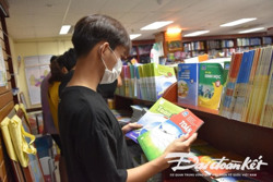 Sách giáo khoa vào thế cạnh tranh: Lợi đôi đường