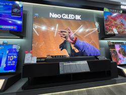 Tivi cao cấp giảm giá sập sàn