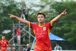 Vòng chung kết Cúp bóng đá 7 người quốc gia 2024: Xổ số kiến thiết Đắk Lắk giành trọn 3 điểm trong trận ra quân