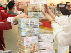 Lãi suất hôm nay 24-12: Dự báo mới nhất về lãi suất năm 2025