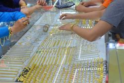 Giá vàng hôm nay, 27-12: Bật tăng dù gặp phải nhiều rào cản