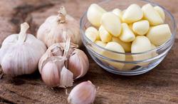 Những ai không nên ăn tỏi thường xuyên?