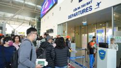 Nhiều chuyến bay rỗng đến TP HCM dịp Tết