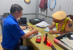 CSGT Đắk Nông: Xử lý tài xế xe buýt vi phạm nồng độ cồn