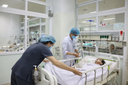 "Chốt chặn" giữa lằn ranh sinh tử